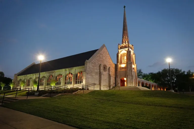 Belltower Chapel Garden1 1 768x512