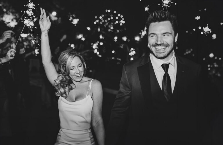 brooklyn wedding reception flash photo 1 768x499