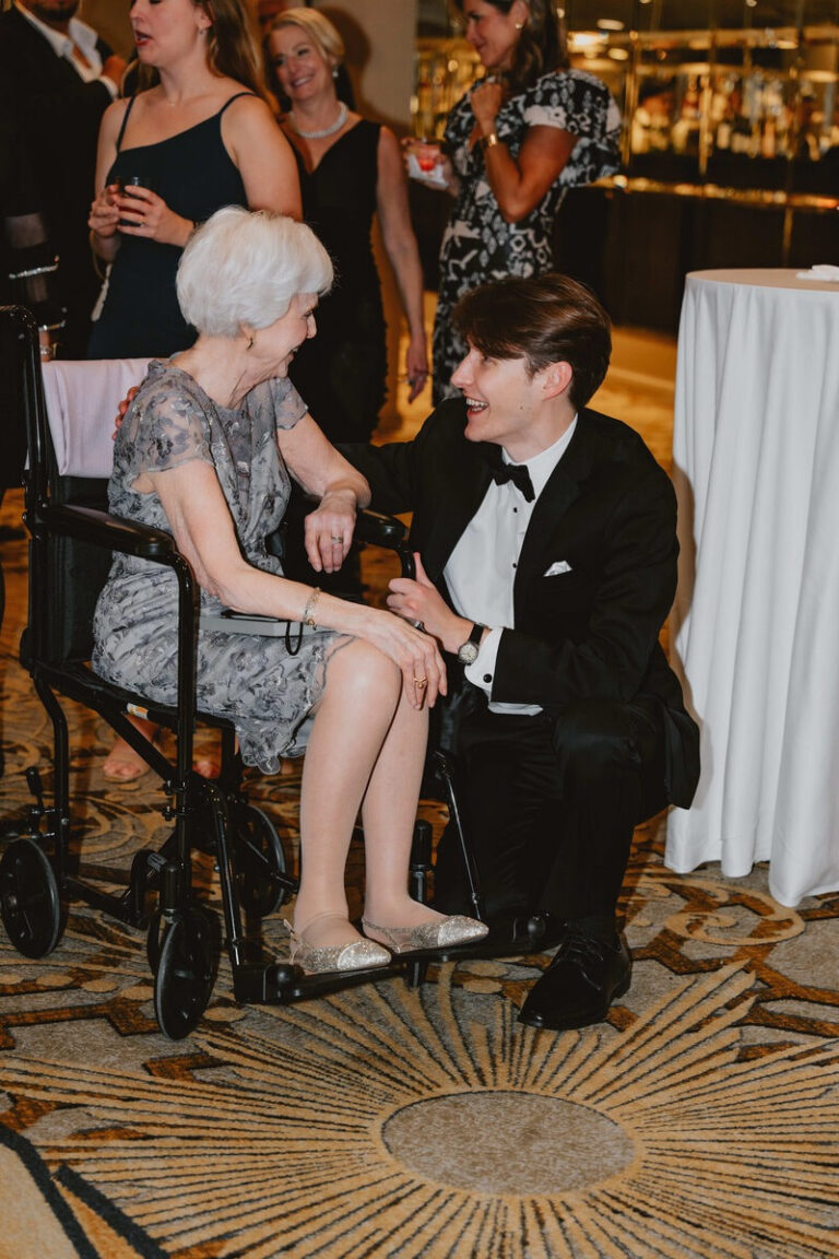 imgi 30 the adolphus wedding   siegrist wedding   dance party   kyrsten ashlay photography 125 websize 768x1152